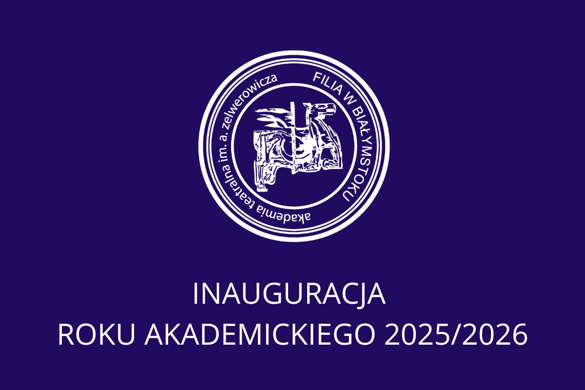 Granatowa plansza z białym logotypem uczelni i napisem "Inauguracja Roku Akademickiego 2025/26".