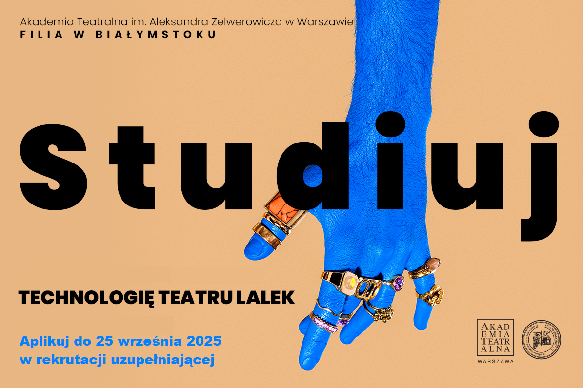 Grafika przedstawiająca pomalowaną na niebiesko męską dłoń ze złotymi pierścionkami na wszystkich palcach i duży napis "studiuj".